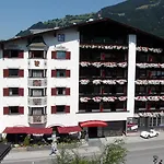 Hotel Q! Maria Theresia