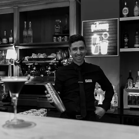 كيو! ماريا تيريزيا 4* كيتزبوهيل