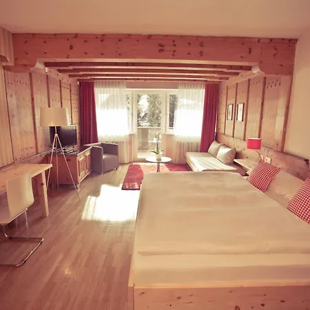 Q! Maria Theresia 4* Кіцбюель