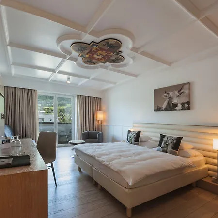 Готель Q! Maria Theresia Кіцбюель