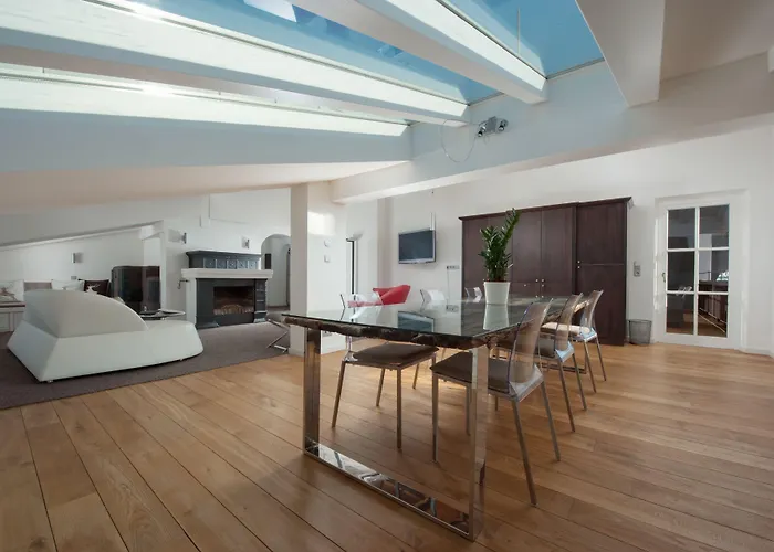 Q! Maria Theresia 호텔 4*