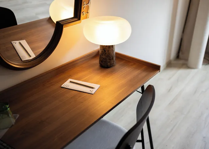 كيو! ماريا تيريزيا 4*