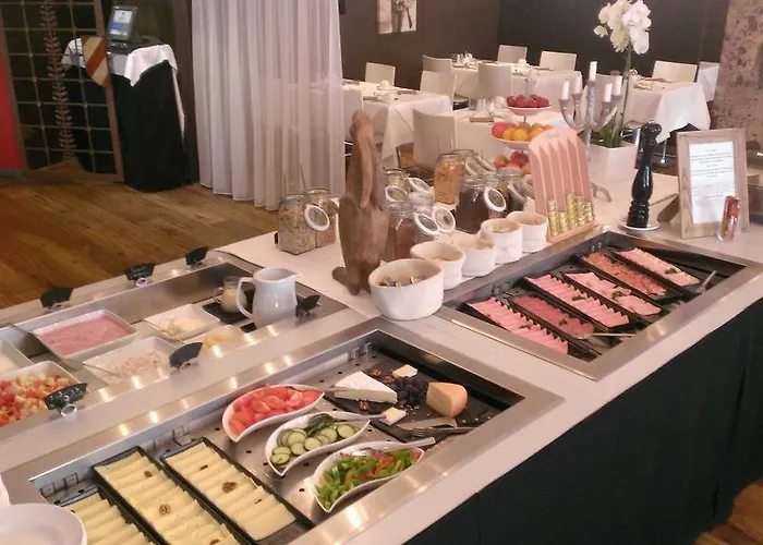 Q! Maria Theresia Hotel