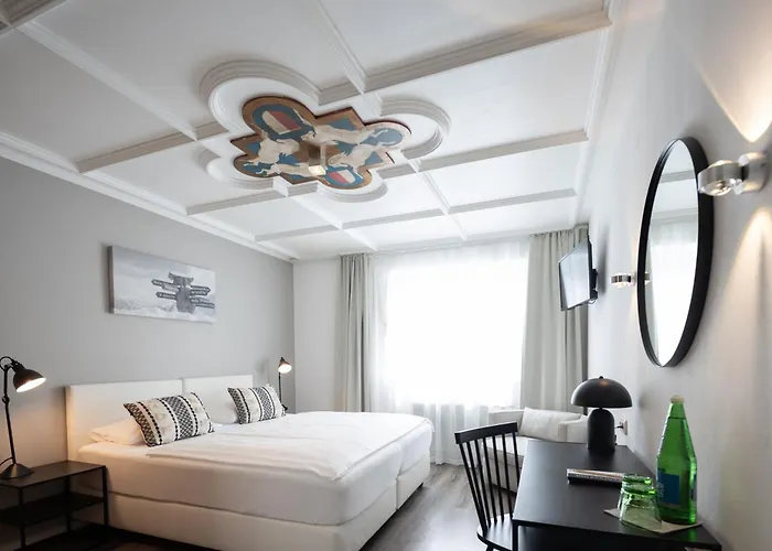 Q! Maria Theresia Hotel 4*